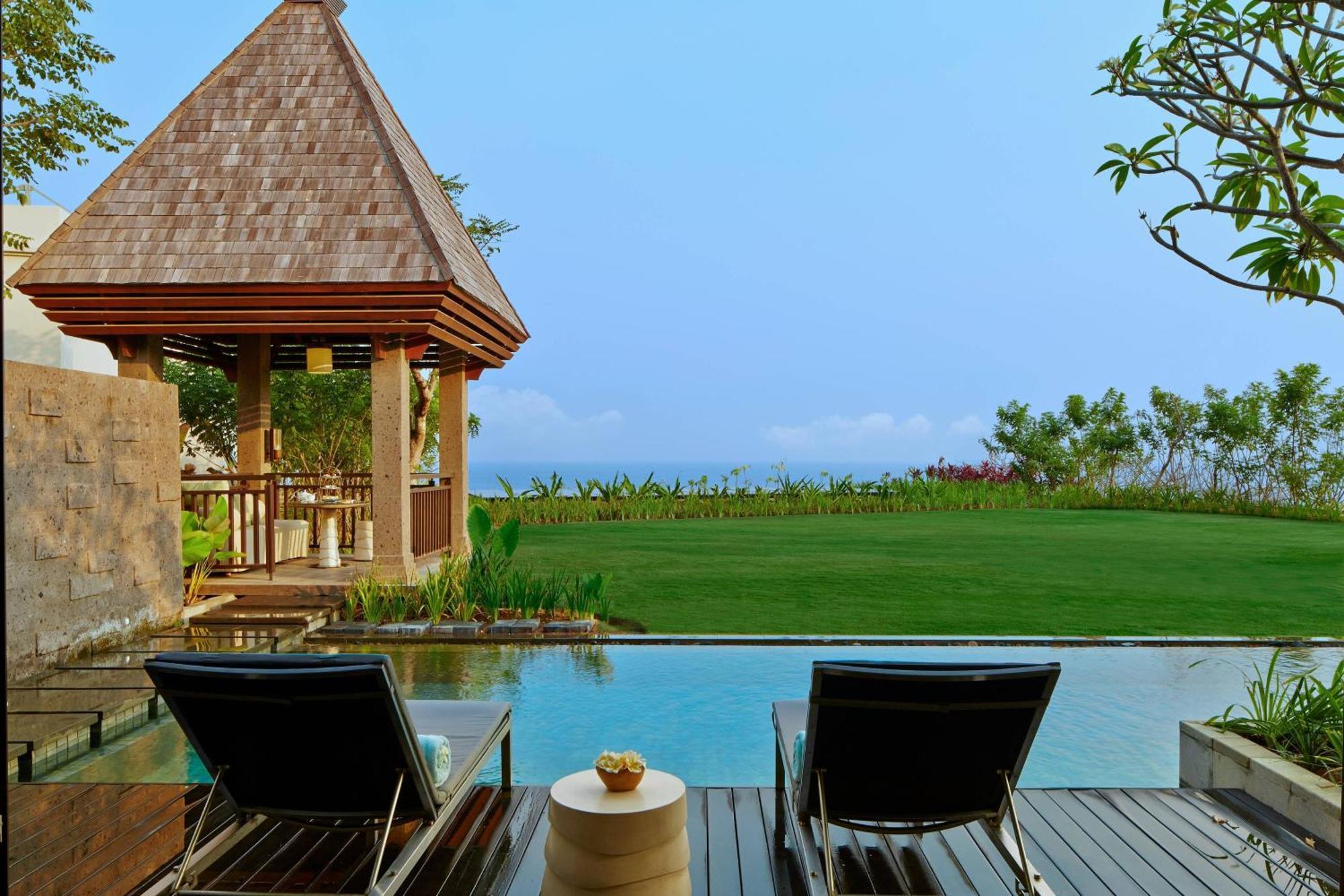 The Ritz-Carlton Bali Hotel Nusa Dua  Exterior foto